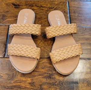 NWOT J. Mark Braided Sandals Size 5.5 Tan